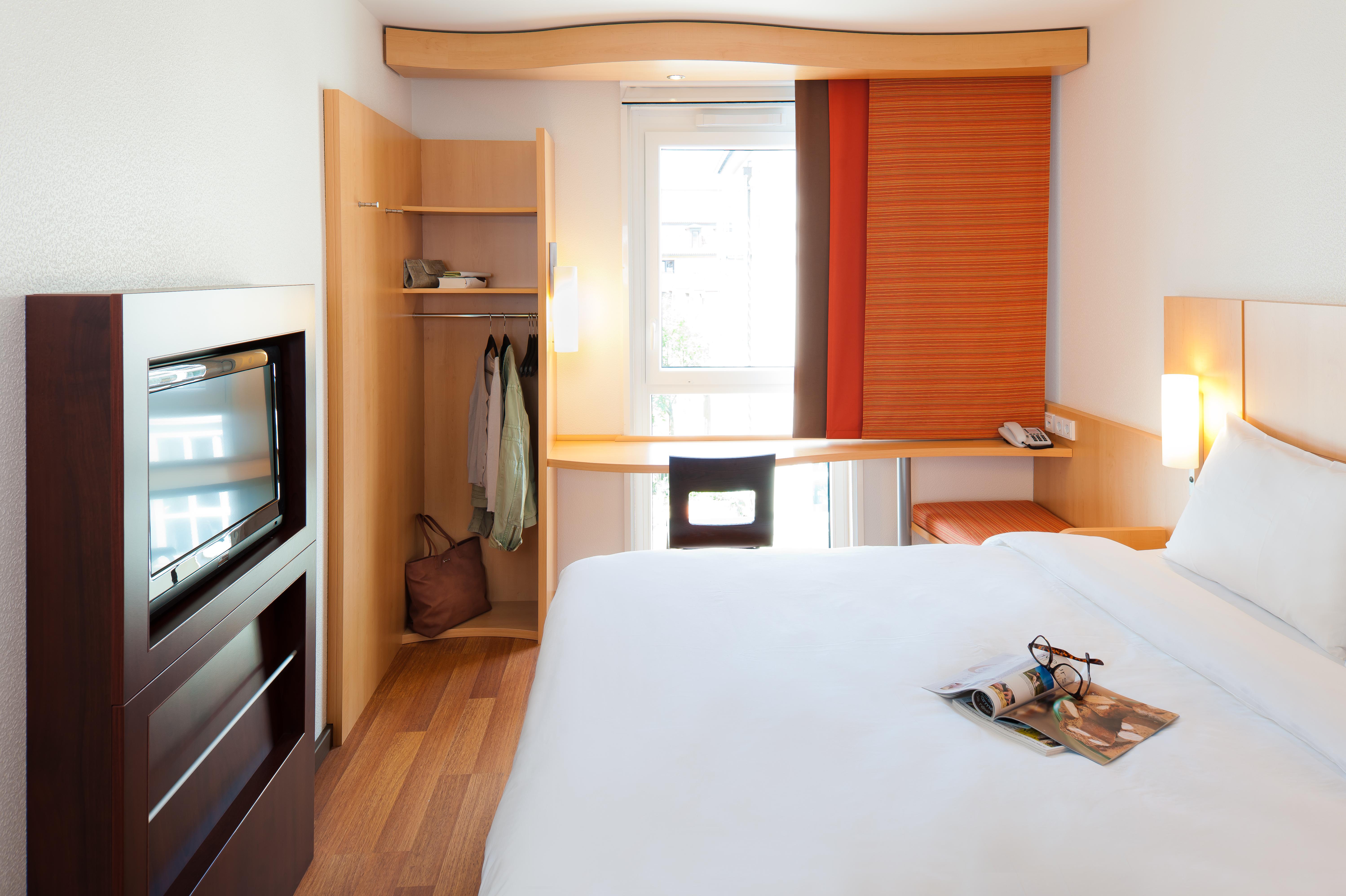 Ibis Sued 2*