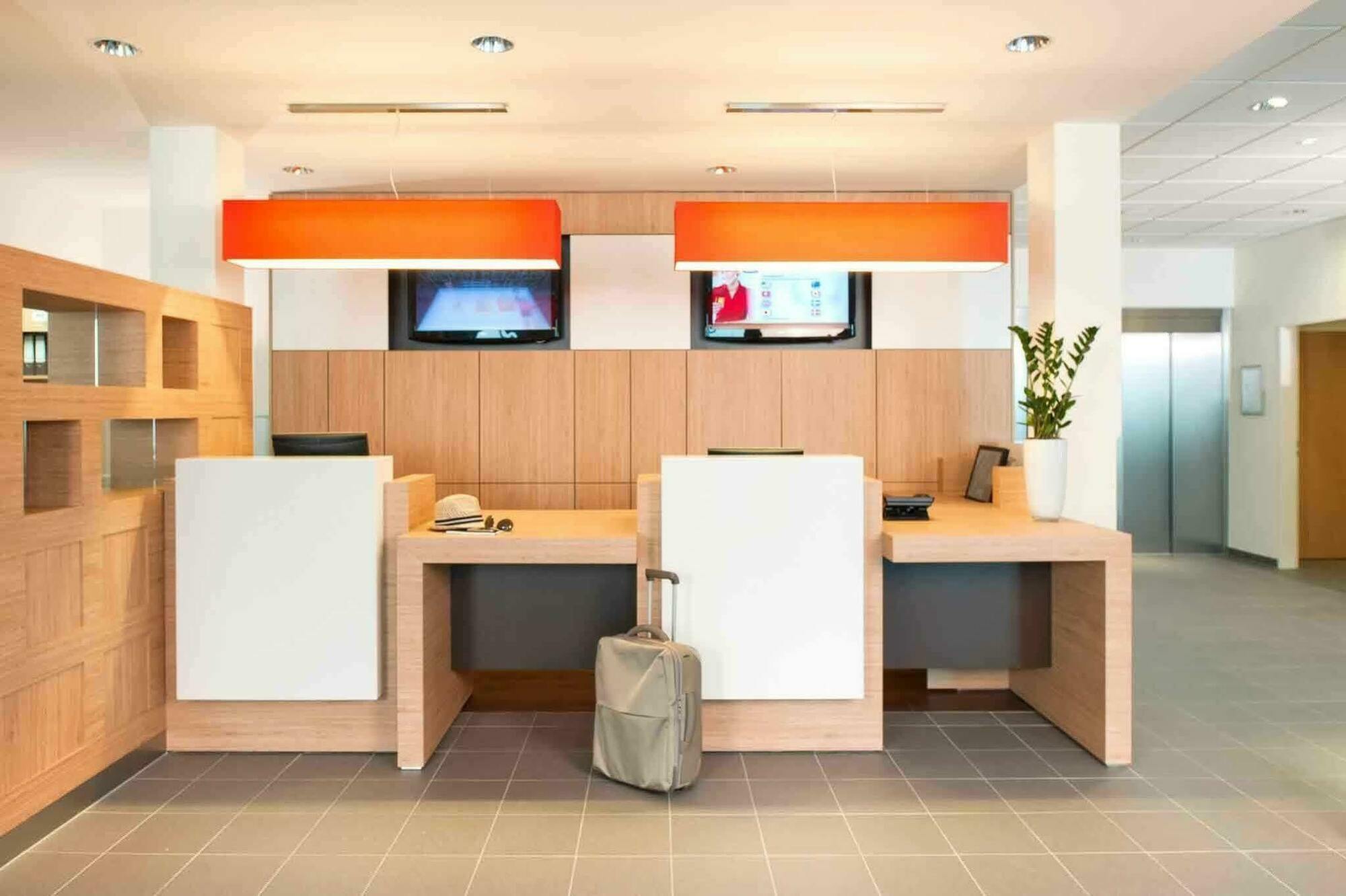 Hotel Ibis Sued 2*